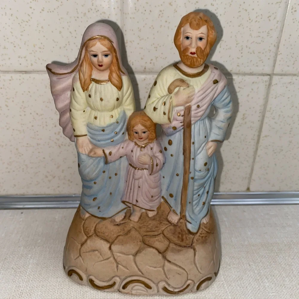 Flambro‎ VTG Fine Porcelain Holy Family figurine Christmas Decoration NO Light